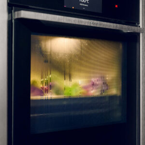 Design Einbaugerät von Neff mit Dampffunktion und digitaler Steuerung